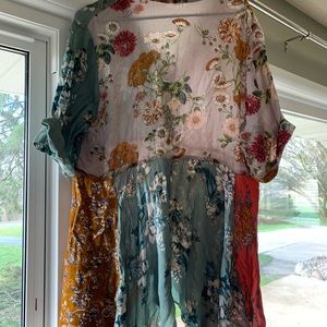 Floral Flowy Blouse